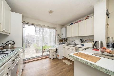 3 bedroom terraced house for sale, Evelyn Crescent, Sunbury-On-Thames TW16