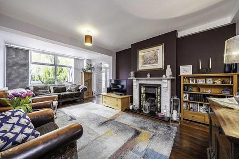 4 bedroom detached house for sale, Gaston Bridge Road, Shepperton TW17