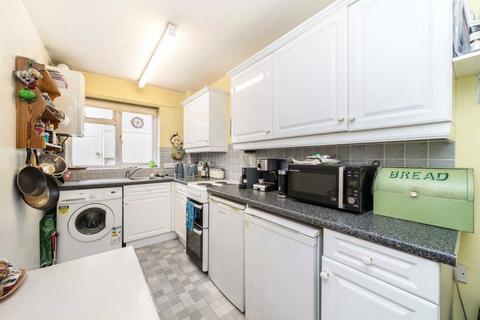 1 bedroom flat for sale, Rivermead, Kingston Upon Thames KT1