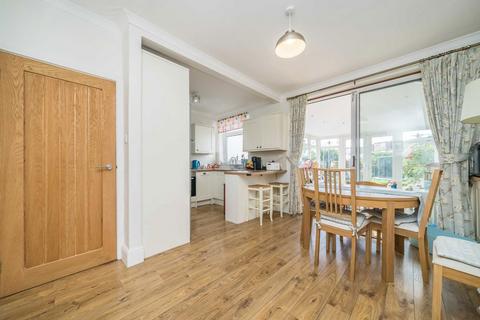 3 bedroom house for sale, Ladywood Road, Surbiton KT6