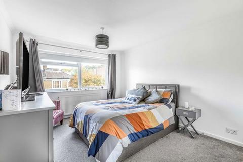 2 bedroom flat for sale, Adelaide Road, Surbiton KT6