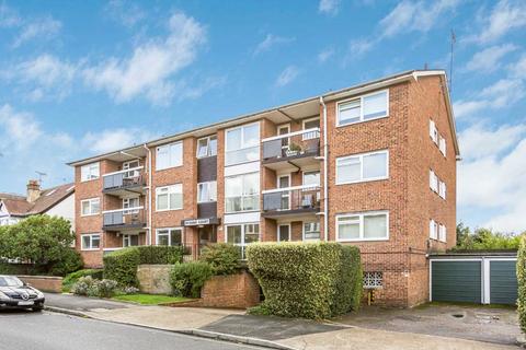 2 bedroom flat for sale, Adelaide Road, Surbiton KT6