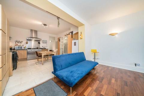 2 bedroom flat for sale, Surbiton Hill Road, Surbiton KT6