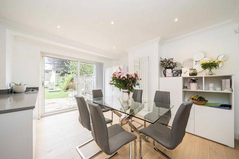 4 bedroom semi-detached house for sale, Raeburn Avenue, Surbiton KT5