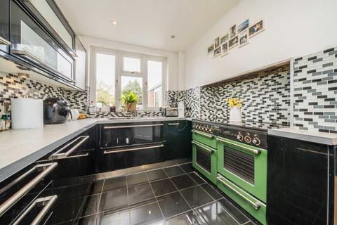 4 bedroom semi-detached house for sale, Raeburn Avenue, Surbiton KT5