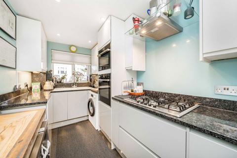 2 bedroom flat for sale, Rivermead, Kingston Upon Thames KT1