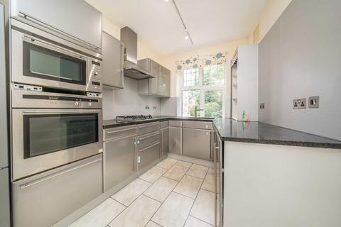 2 bedroom flat for sale, Portsmouth Road, Surbiton KT6