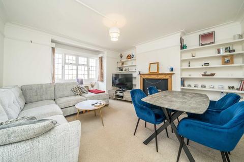 2 bedroom flat for sale, St. Marks Hill, Surbiton KT6