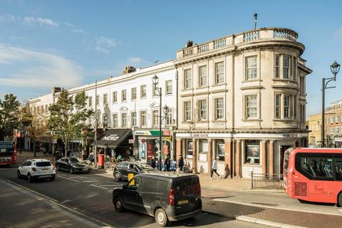 1 bedroom flat for sale, Victoria Road, Surbiton KT6