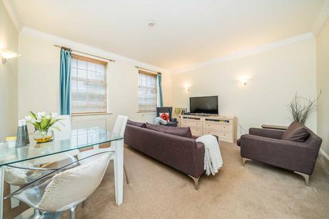 1 bedroom flat for sale, Balaclava Road, Surbiton KT6