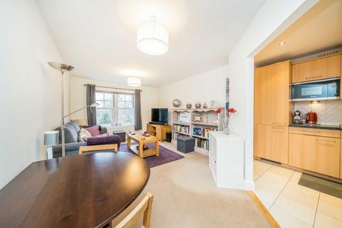 2 bedroom flat for sale, Lovelace Road, Surbiton KT6