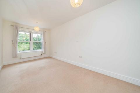 2 bedroom flat for sale, Lovelace Road, Surbiton KT6