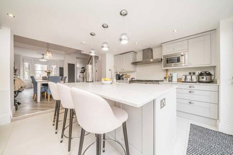 3 bedroom end of terrace house for sale, Warwick Grove, Surbiton KT5