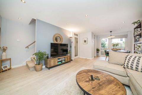 2 bedroom flat for sale, Maple Road, Surbiton KT6