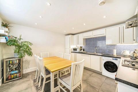 2 bedroom semi-detached house for sale, Brighton Road, Surbiton KT6