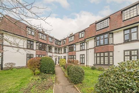 2 bedroom flat for sale, Surbiton Crescent, Kingston Upon Thames KT1