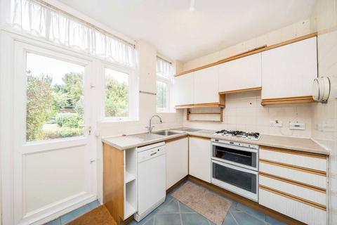 4 bedroom semi-detached house for sale, The Byeways, Surbiton KT5