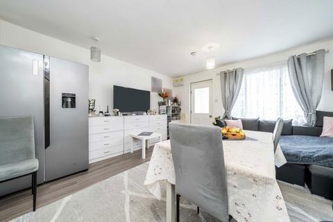 1 bedroom flat for sale, Glenbuck Road, Surbiton KT6