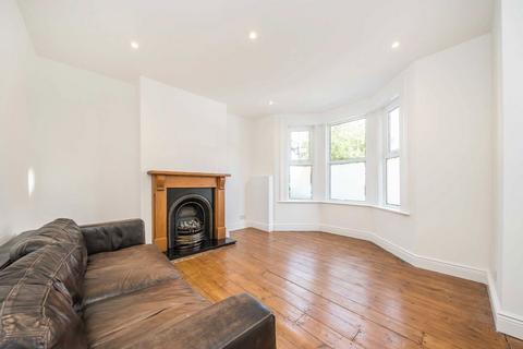 2 bedroom terraced house for sale, King Charles Crescent, Surbiton KT5