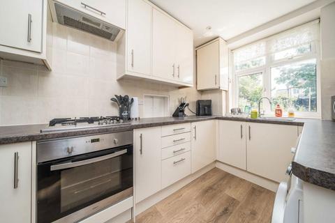 3 bedroom semi-detached house for sale, Woodside Close, Surbiton KT5