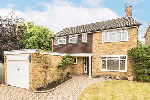 4 bedroom detached house for sale, Cumbrae Gardens, Surbiton KT6