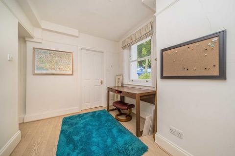 1 bedroom flat for sale, Langley Road, Surbiton KT6