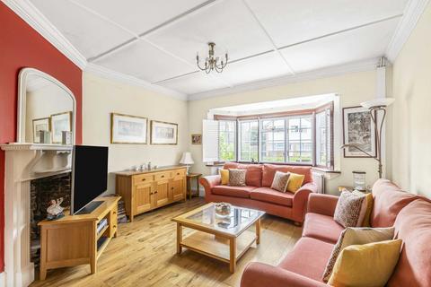 4 bedroom detached house for sale, Villiers Avenue, Surbiton KT5