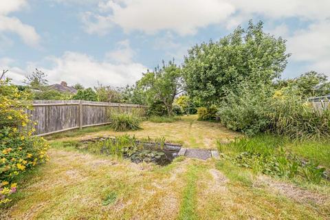 165 Raeburn Avenue, Surbiton, KT5 9DE