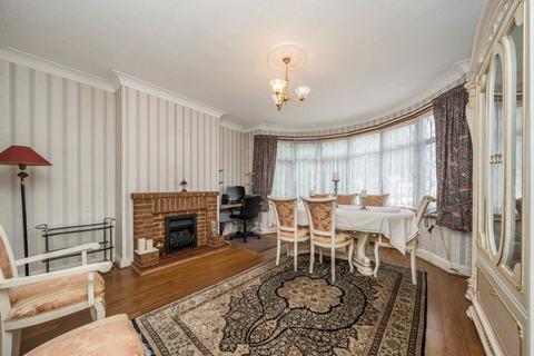 3 bedroom semi-detached house for sale, Raeburn Avenue, Surbiton KT5