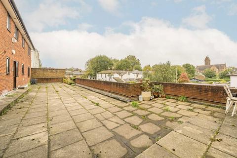 Flat 1, Heron House, 1a Cottage Grove, Surbiton, KT6 4JH