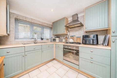 2 bedroom semi-detached house for sale, Tolworth Road, Surbiton KT6