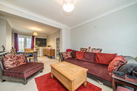 2 bedroom semi-detached house for sale, Tolworth Road, Surbiton KT6