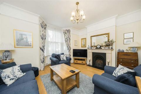 3 bedroom house for sale, Royal Road, Teddington TW11