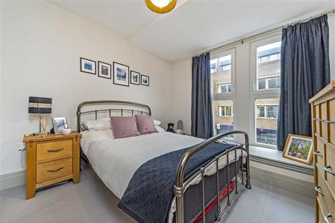 2 bedroom flat for sale, The Causeway, Teddington TW11