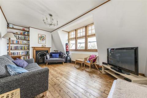 2 bedroom flat for sale, High Street, Teddington TW11