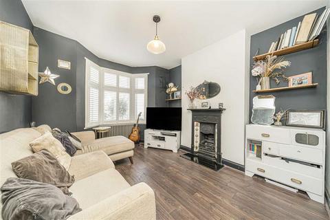 3 bedroom house for sale, Walpole Road, Teddington TW11