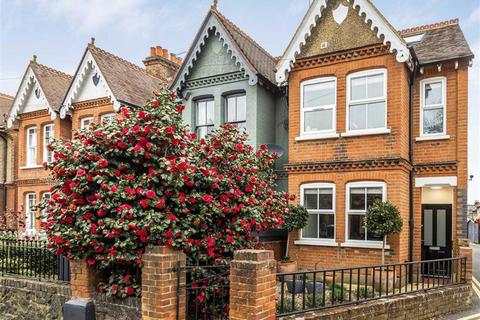 4 bedroom house for sale, Princes Road, Teddington TW11