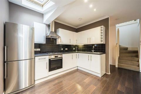 2 bedroom flat for sale, Waldegrave Road, Teddington TW11