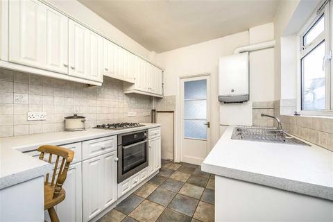 3 bedroom house for sale, Clarence Road, Teddington TW11