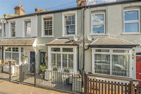 3 bedroom house for sale, Stanley Gardens Road, Teddington TW11