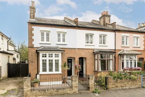 3 bedroom house for sale, Clarence Road, Teddington TW11