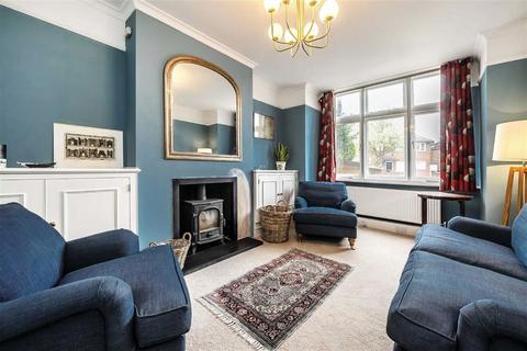 4 bedroom house for sale, Winchendon Road, Teddington TW11