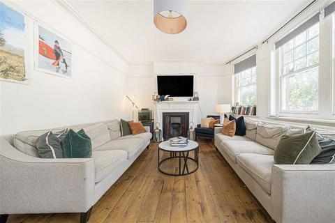 2 bedroom flat for sale, High Street, Teddington TW11