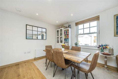 1 bedroom flat for sale, Bushy Park Road, Teddington TW11