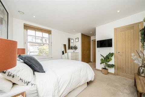 1 bedroom flat for sale, Bushy Park Road, Teddington TW11