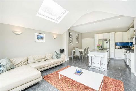 4 bedroom detached house for sale, Atbara Road, Teddington TW11