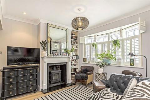 4 bedroom house for sale, Victor Road, Teddington TW11