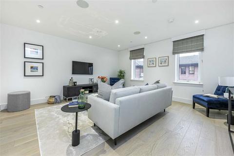 4 bedroom house for sale, Noel Square, Teddington TW11