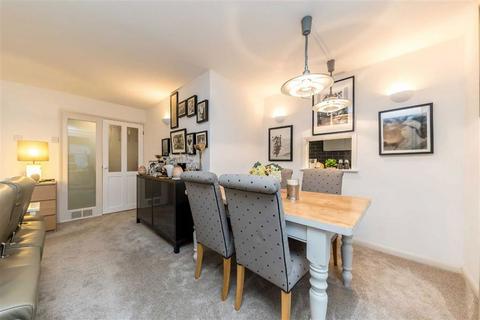 2 bedroom flat for sale, River Reach, Teddington TW11