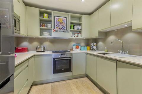 1 bedroom flat for sale, High Street, Teddington TW11